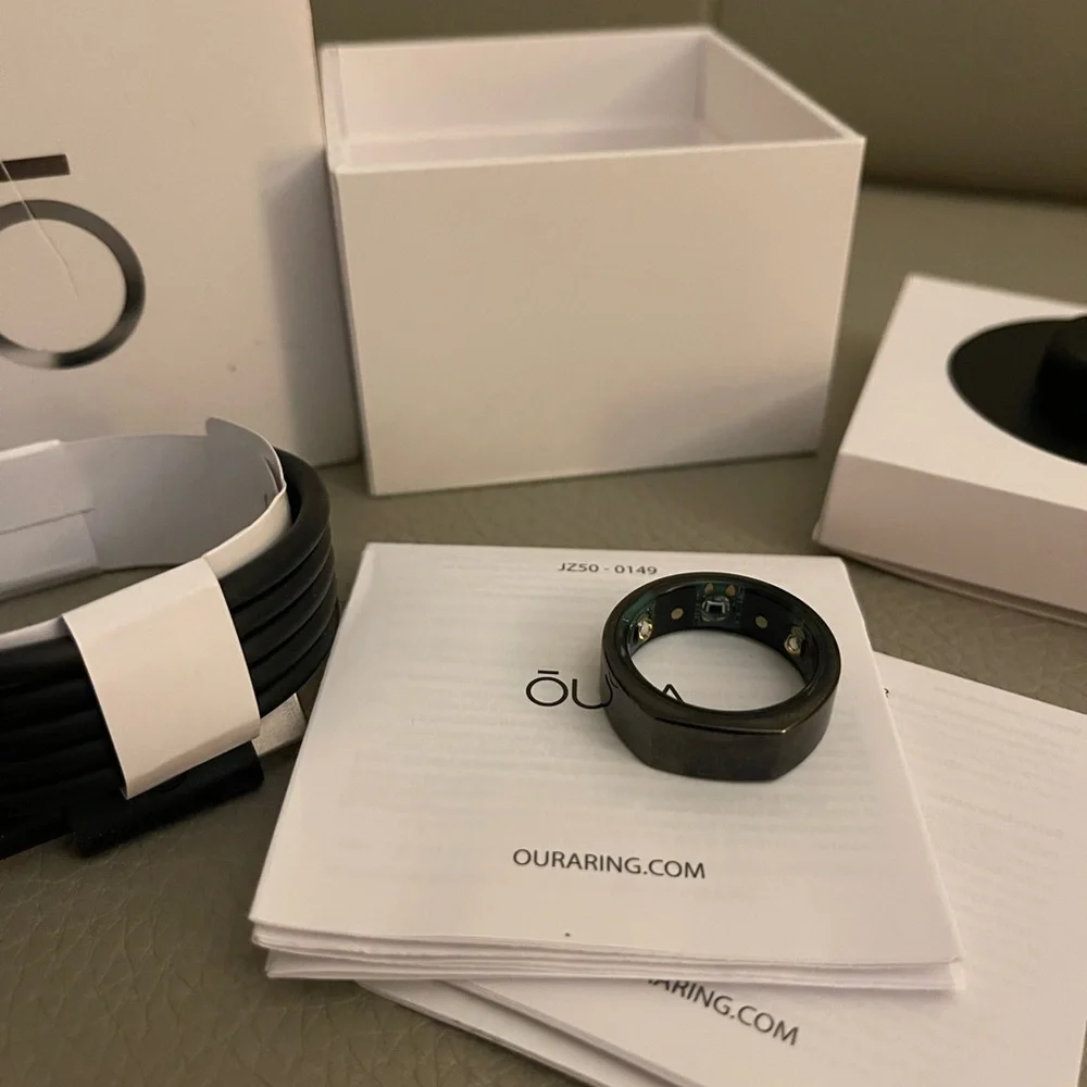 Oura Ring | Heritage Black Size 11